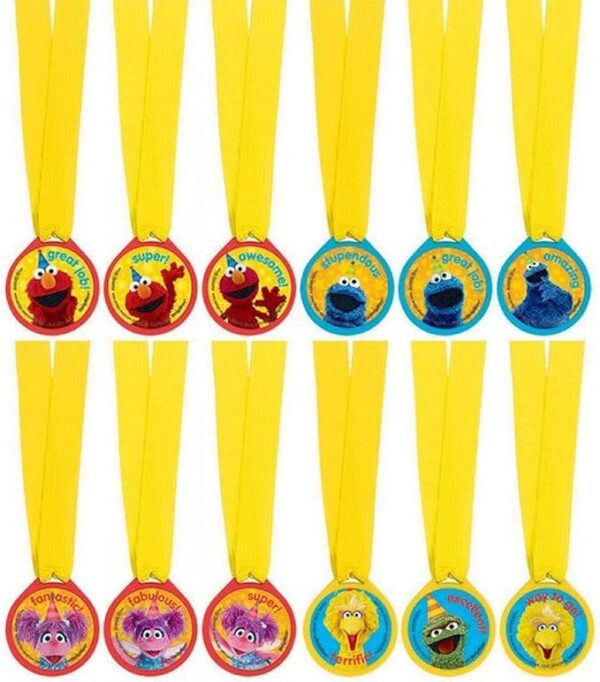 Sesame Street Award Medals - 12 Count (Party Supplies, Party Favor)